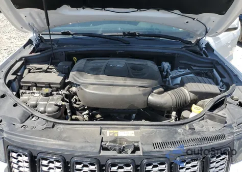 2018 Jeep Grand Cherokee Laredo from USA, damaged, VIN 1C4RJFAGXJC102506